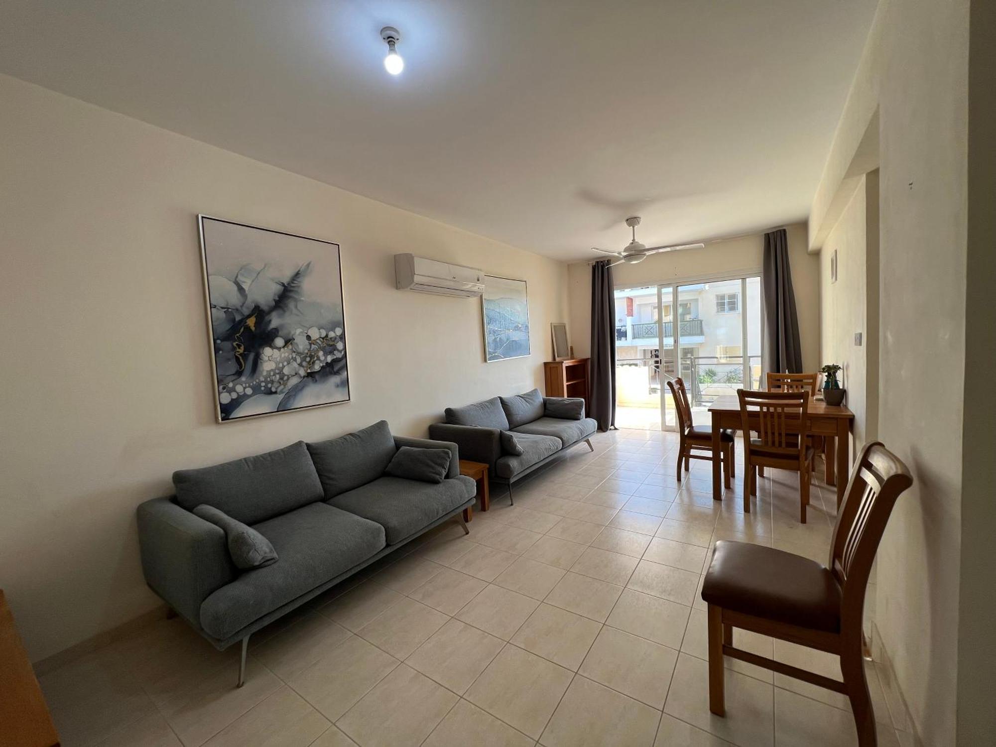 1 Bedroom In Chloraka With A Garden Apartment *